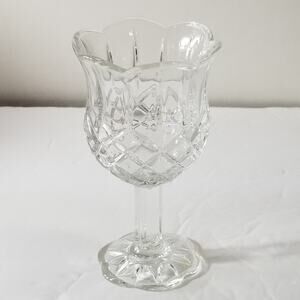 Homco  Made in the USA stemmed tulip chalice  (1.1165)